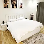 Luxury Apartment 1