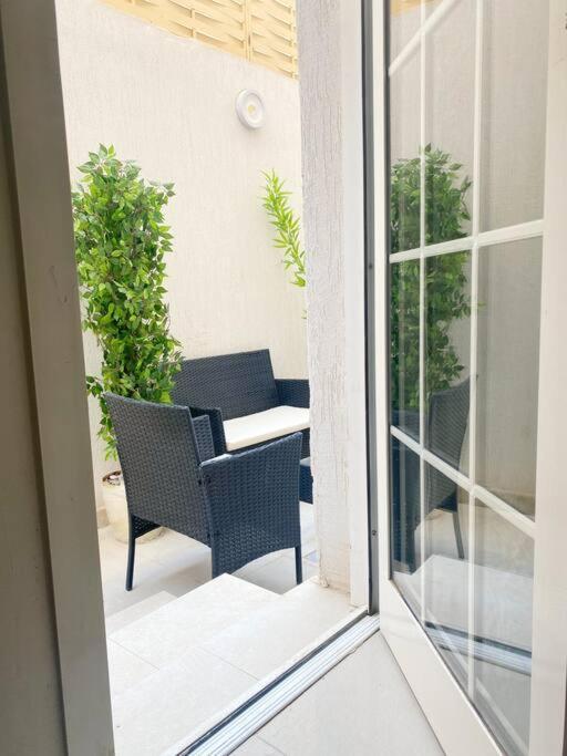 Apartment Luxury 1 *